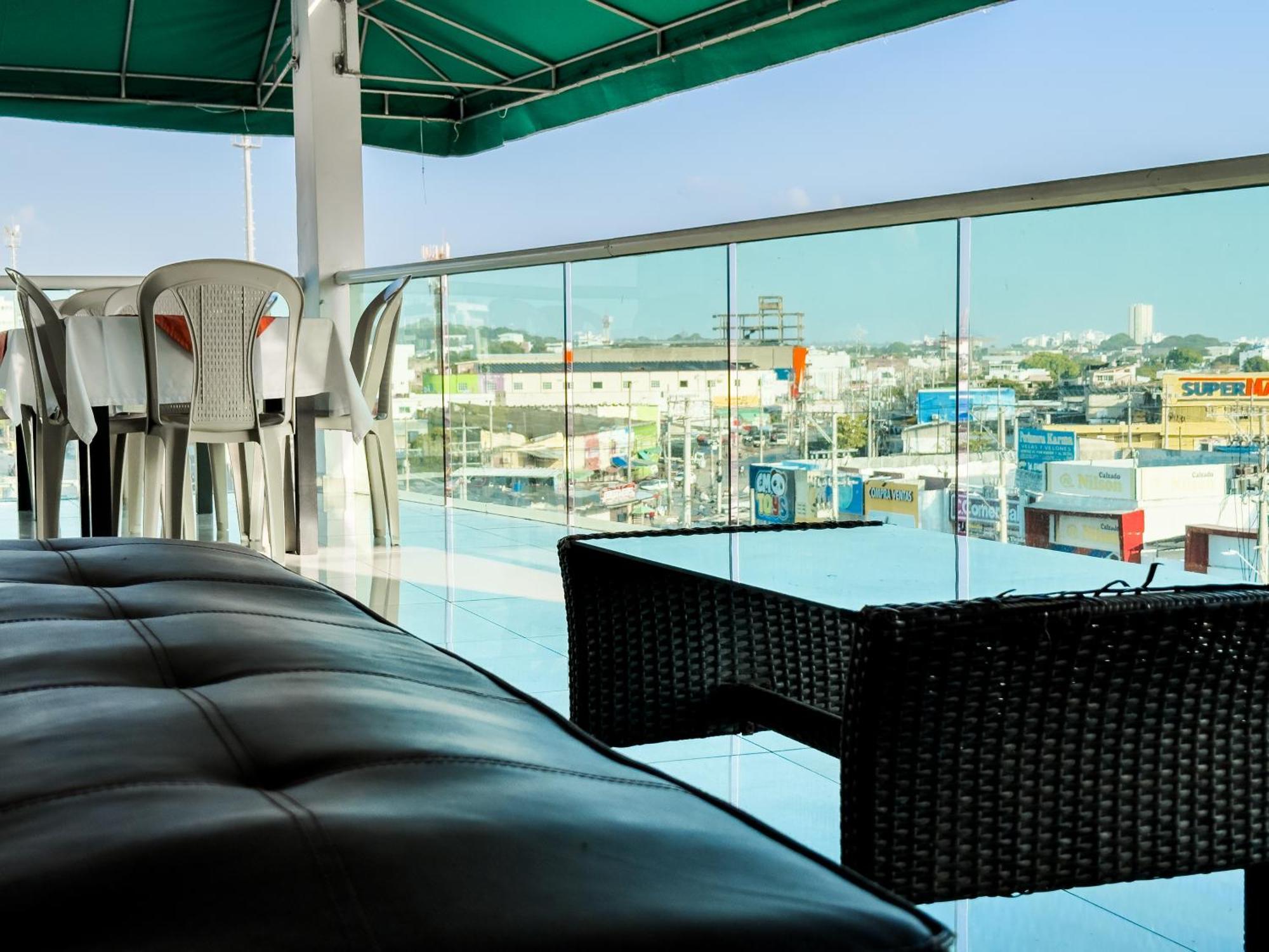 Hotel Bazurto Plaza Cartagena Dış mekan fotoğraf