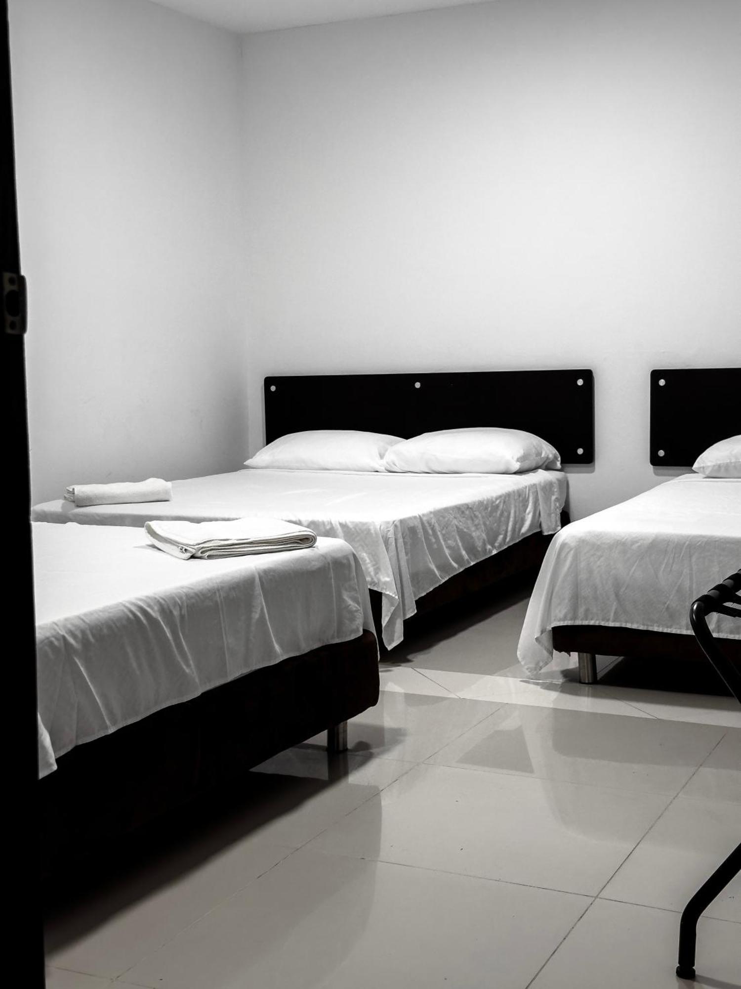 Hotel Bazurto Plaza Cartagena Dış mekan fotoğraf