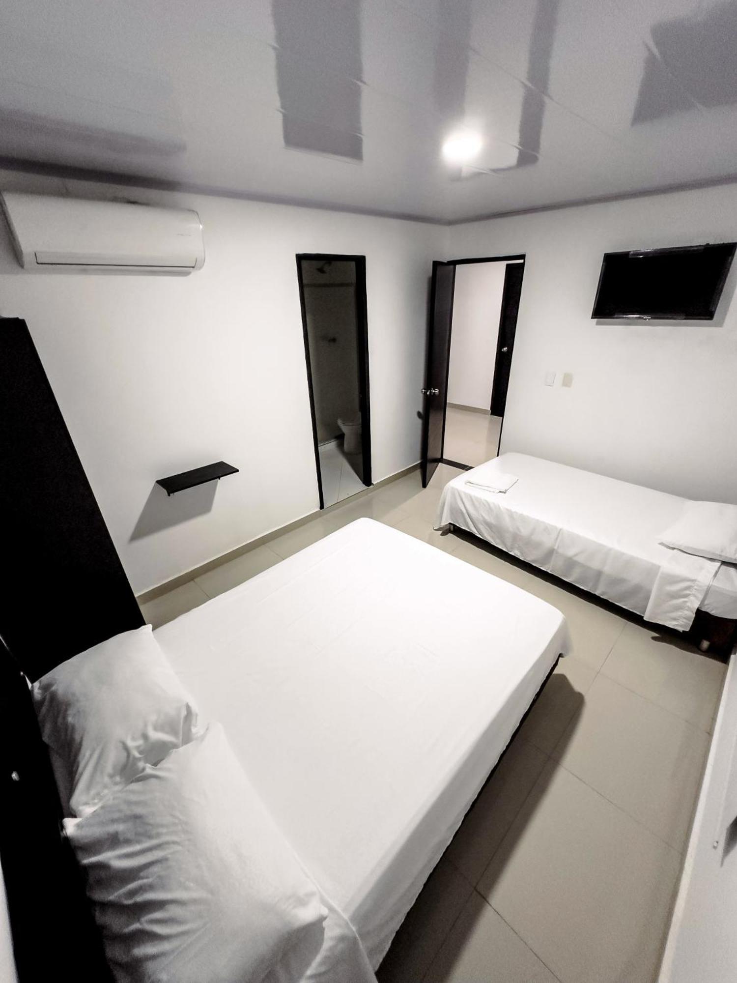 Hotel Bazurto Plaza Cartagena Dış mekan fotoğraf