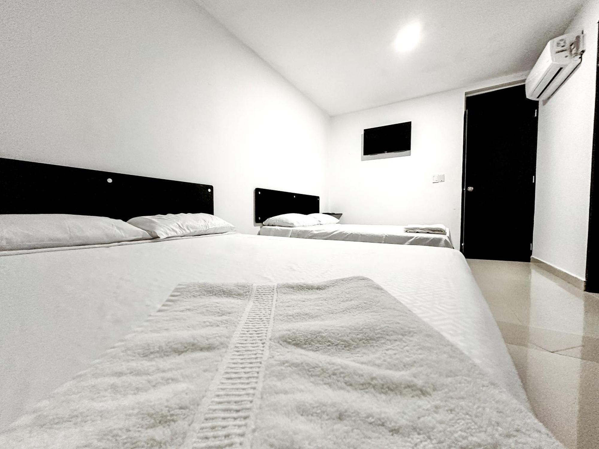 Hotel Bazurto Plaza Cartagena Dış mekan fotoğraf