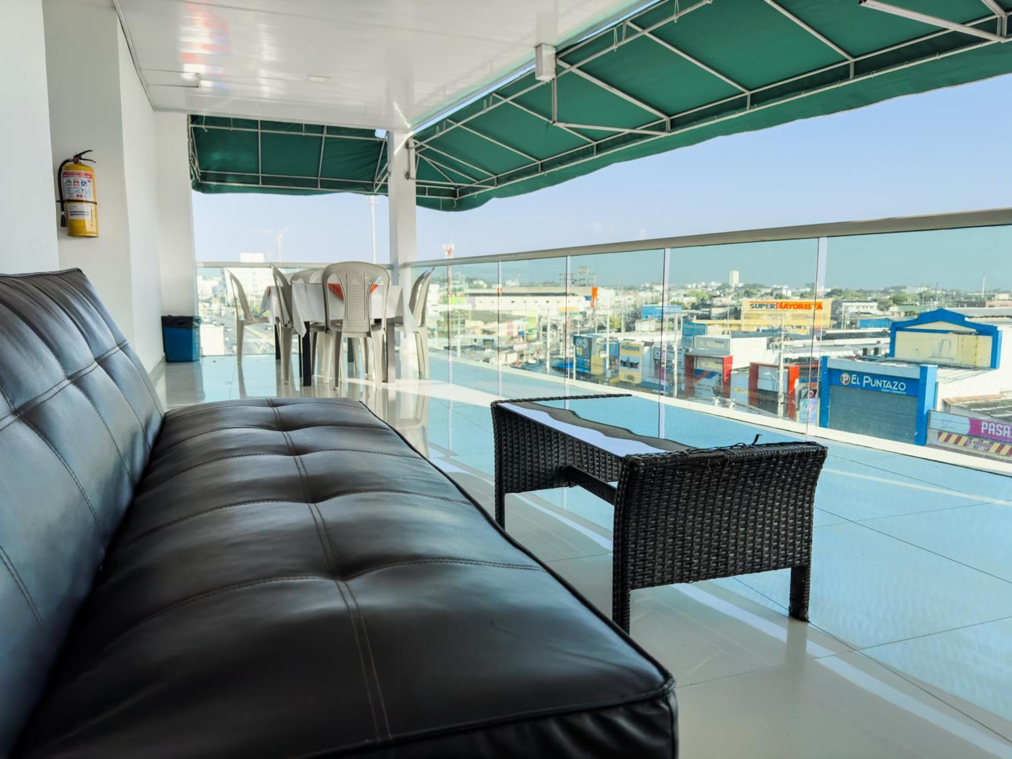Hotel Bazurto Plaza Cartagena Dış mekan fotoğraf
