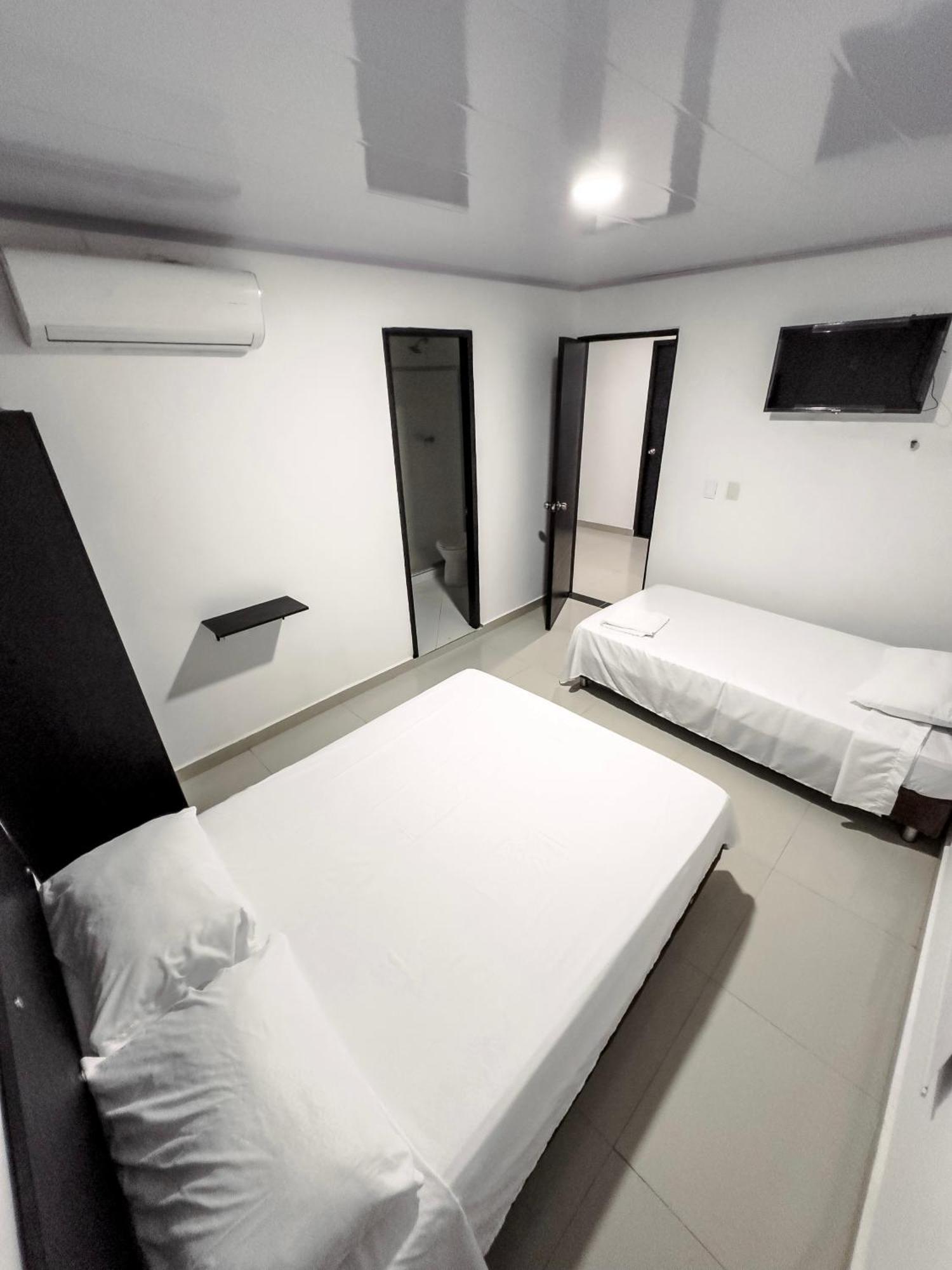 Hotel Bazurto Plaza Cartagena Dış mekan fotoğraf