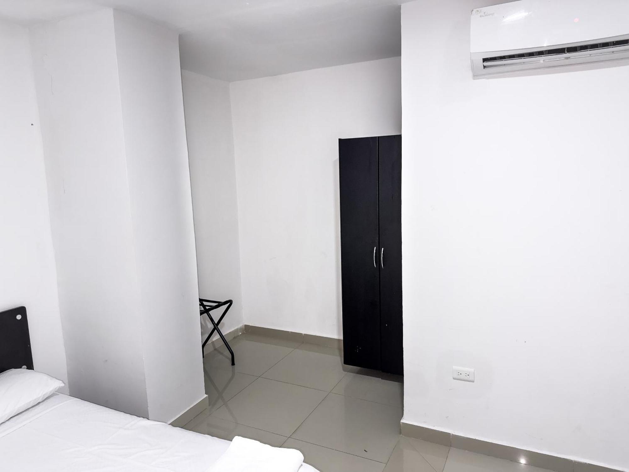 Hotel Bazurto Plaza Cartagena Dış mekan fotoğraf
