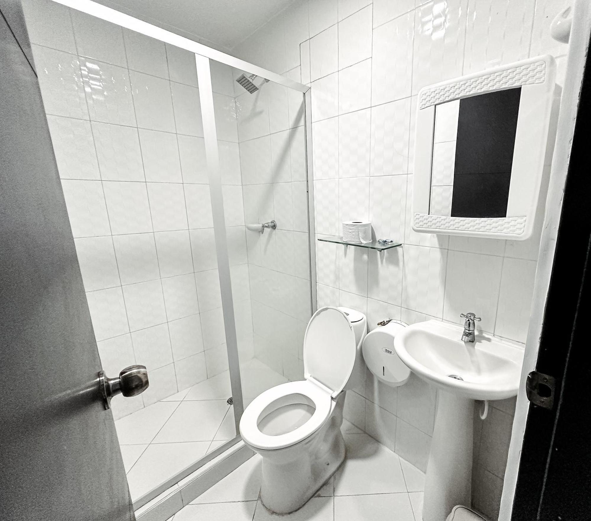 Hotel Bazurto Plaza Cartagena Dış mekan fotoğraf